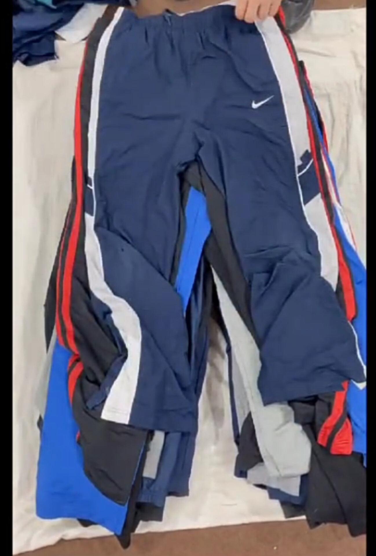 nike clothing bulk